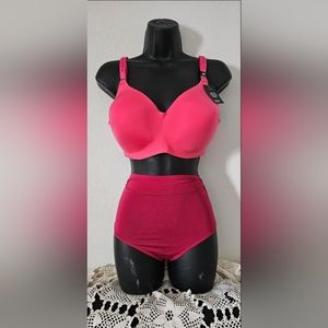 Torrid Wire Free Lightly Lined Everyday BraSize 40D